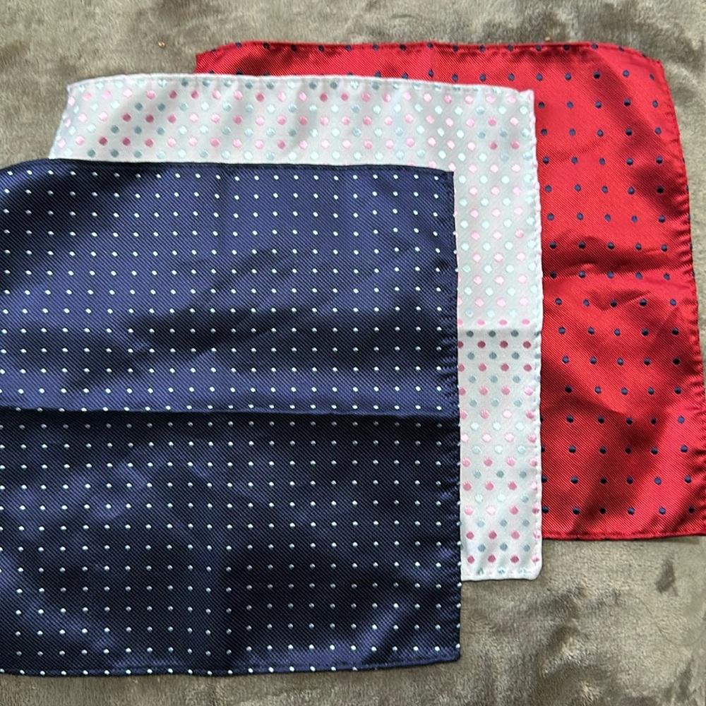 3 Men’s Pocket Square. Navy Blue, Red and lite Gray. W/Polka Dots.100% silk